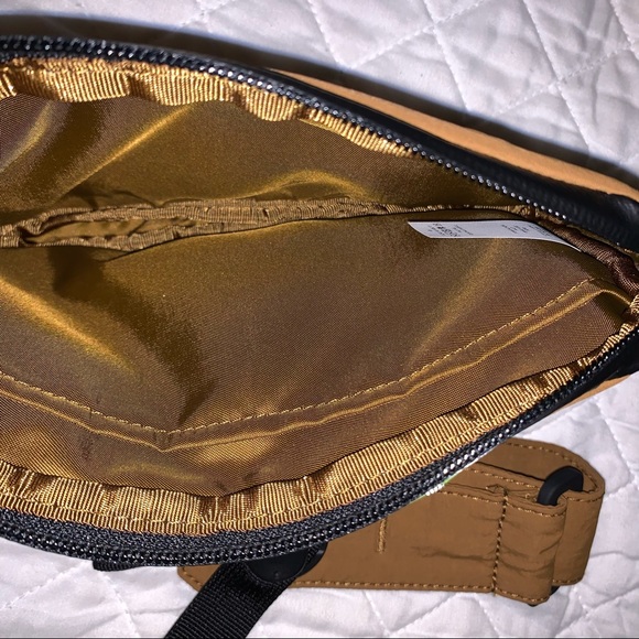 Lululemon belt bag - Picture 10 of 10